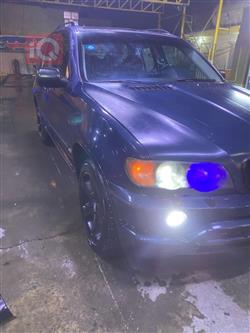 بی ئێم دەبڵیو X5